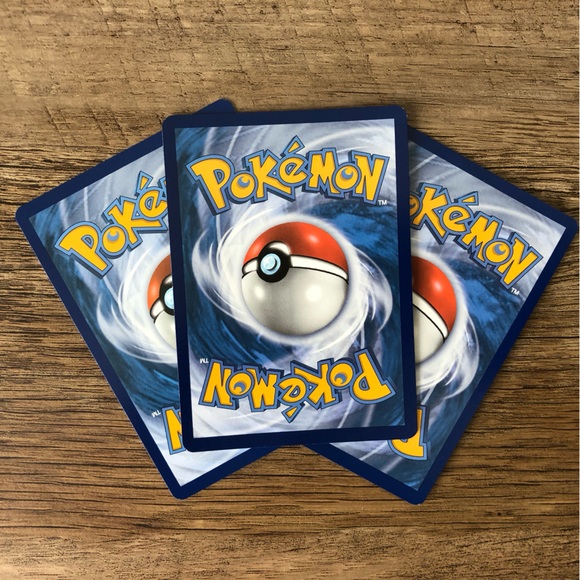 Pokémon Cards - 25th Anniversary General Mills Collection Pack - Picture 8 of 11